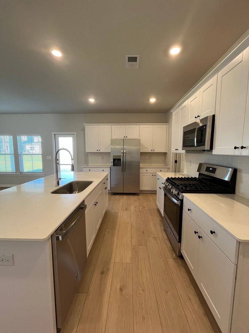 House for rent at 1038 Adirondack Dr, Summerville, SC 29485