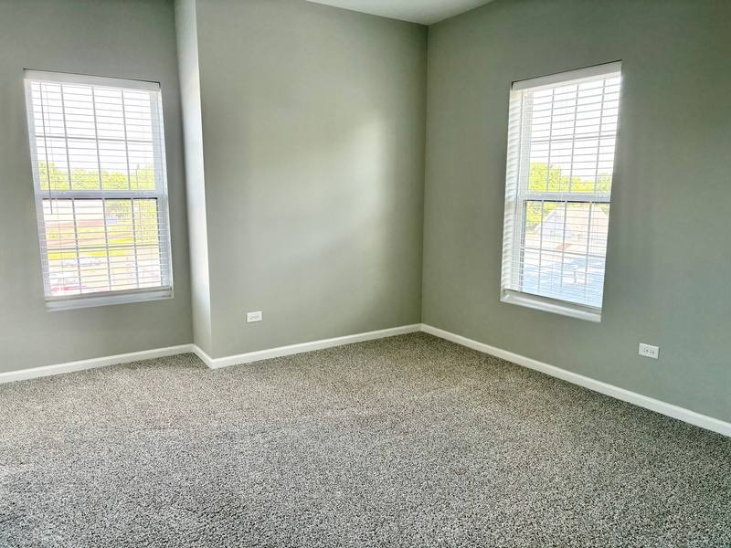 Apartment for rent at 11808 W Coral St #3A, Huntley, IL 60142