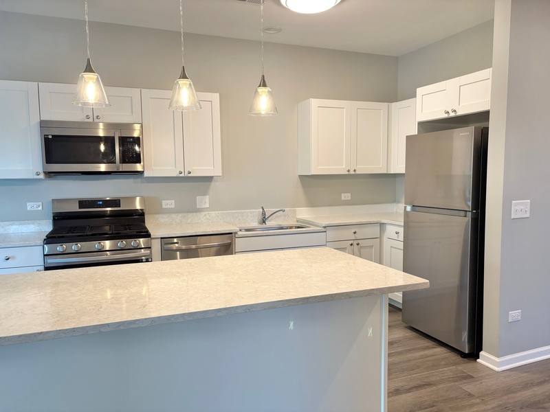 Apartment for rent at 11808 W Coral St #3A, Huntley, IL 60142