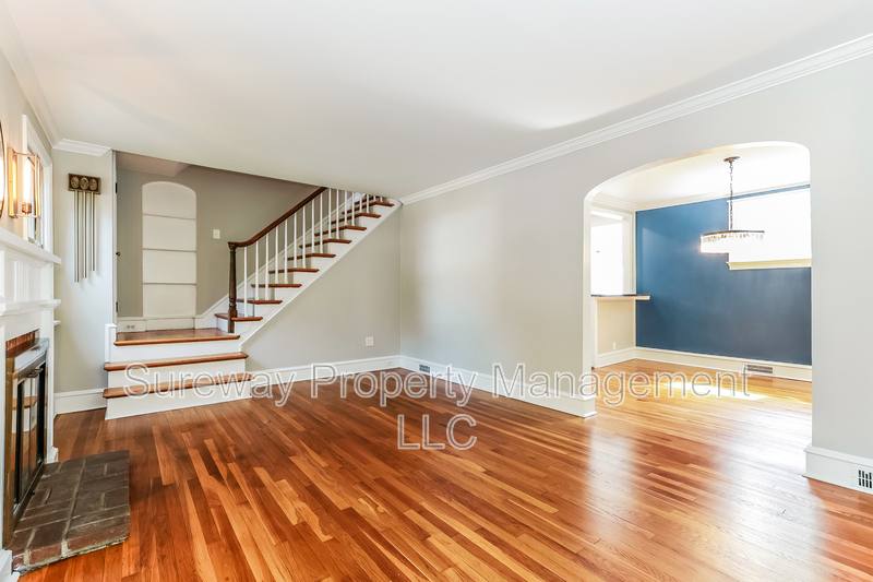House for rent at 404 Strawbridge Ave, Collingswood, NJ 08108