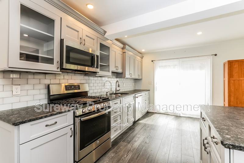 House for rent at 404 Strawbridge Ave, Collingswood, NJ 08108