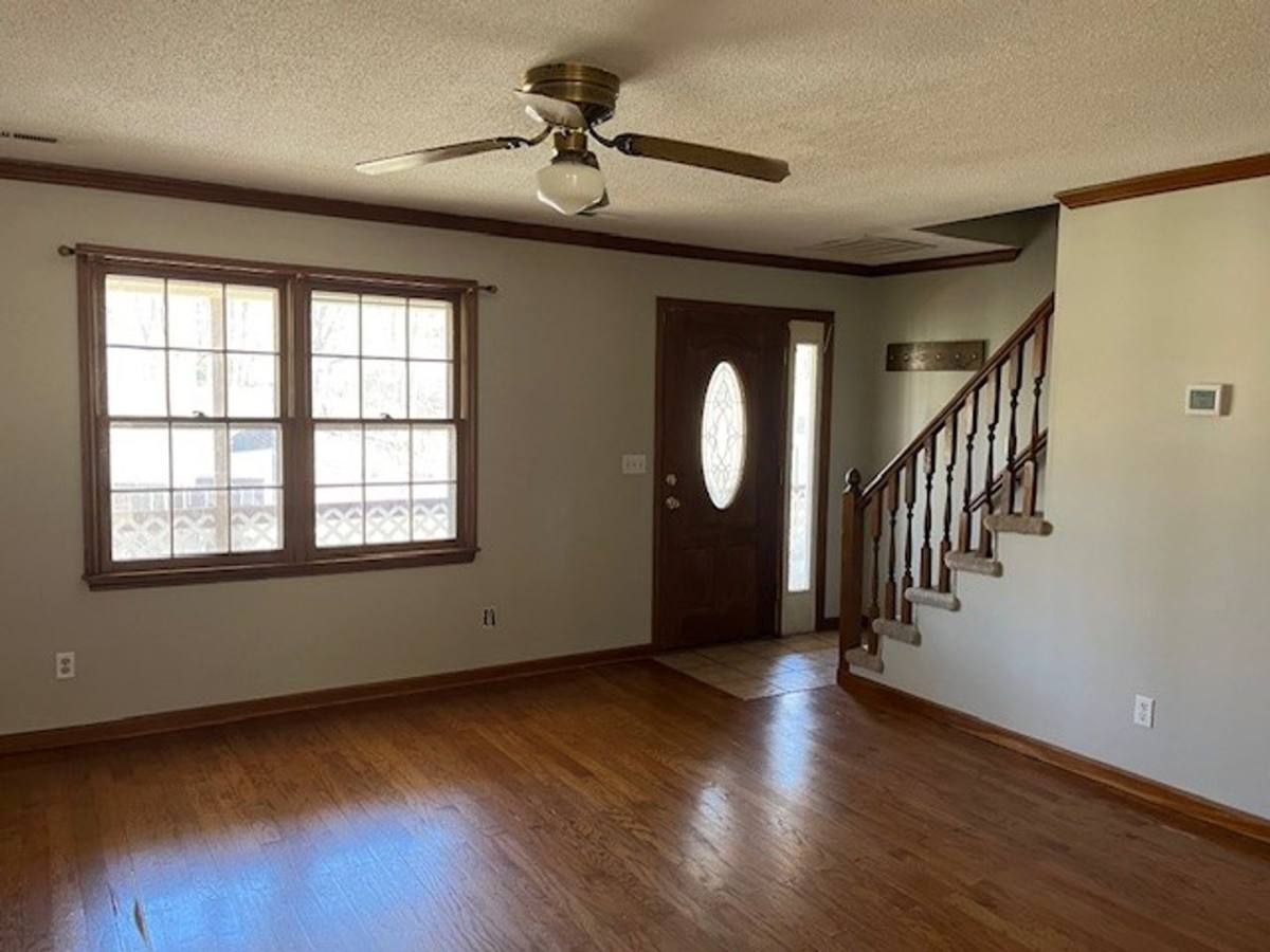 House for rent at 800 Wilmington Court, Winston Salem, NC 27127