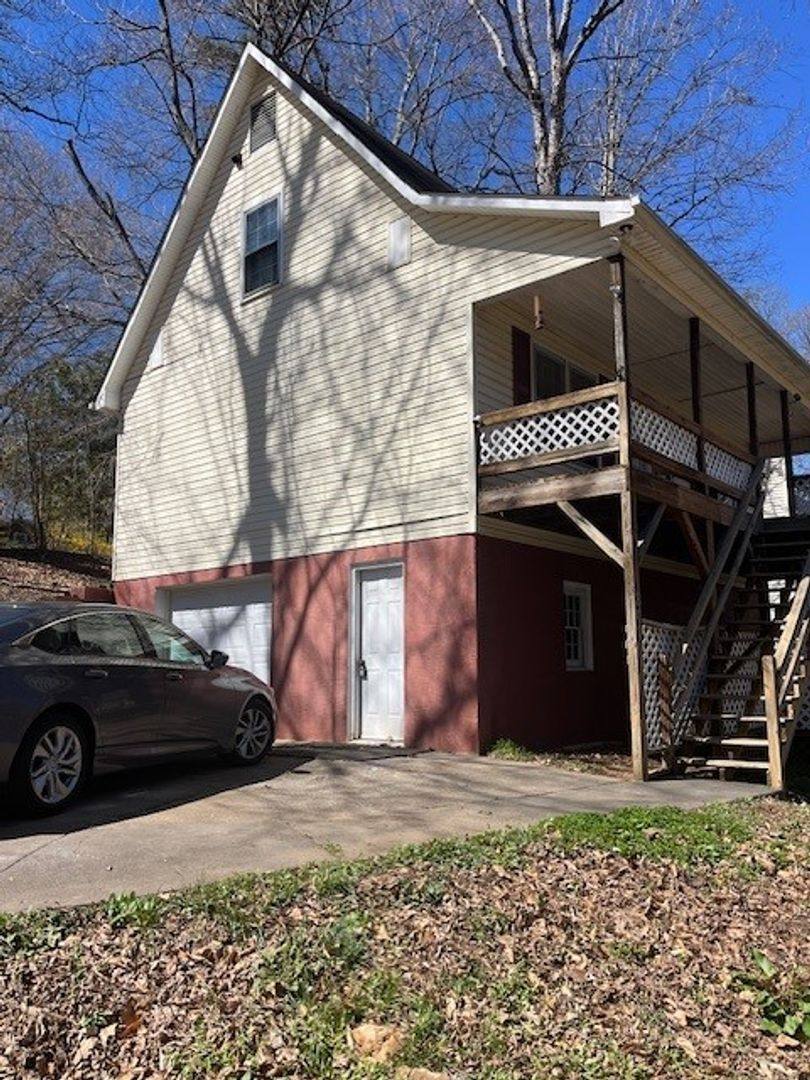 House for rent at 800 Wilmington Court, Winston Salem, NC 27127