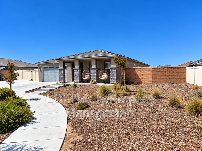 House for rent at 29221 Searchers Court, Winchester, CA 92596