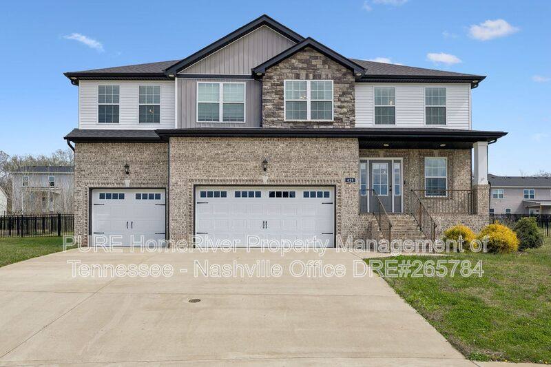 House for rent at 429 Crestwicke Court, Clarksville, TN 37043