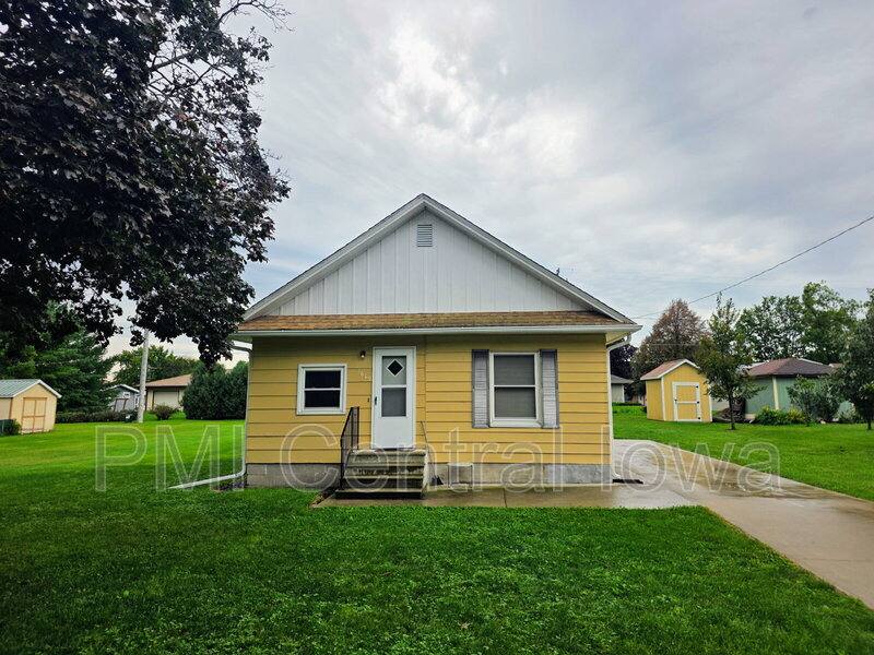 House for rent at 2619 Taft St, Perry, IA 50220