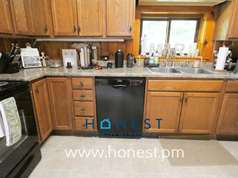 House for rent at 89 Allenwood Park Rd, Augusta, ME 04330