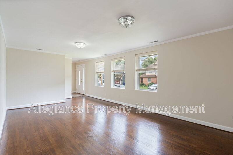 House for rent at 2311 N Dinwiddie St, Arlington, VA 22207