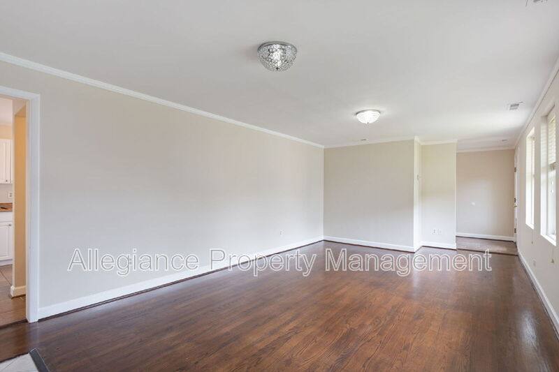 House for rent at 2311 N Dinwiddie St, Arlington, VA 22207