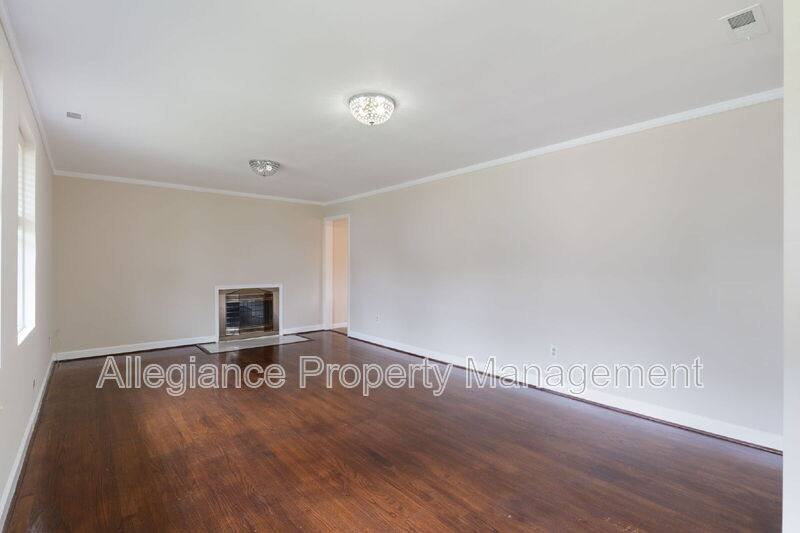 House for rent at 2311 N Dinwiddie St, Arlington, VA 22207