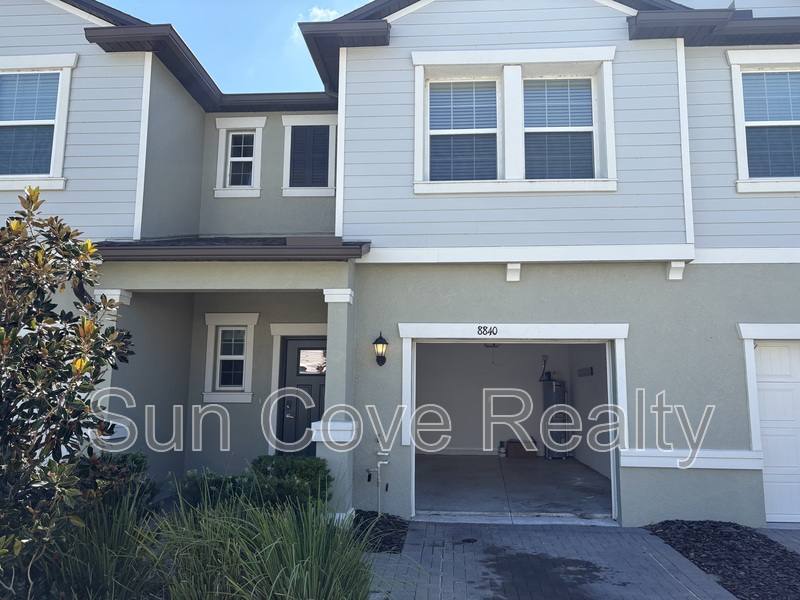 Townhouse for rent at 8840 Gallantree Place, Land O' Lakes, FL 34637