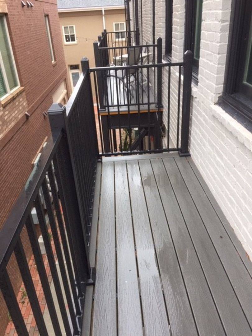 Apartment for rent at 143 W Main St, Spartanburg, SC 29306