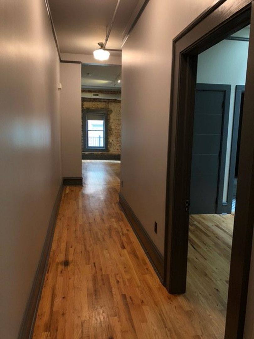 Apartment for rent at 143 W Main St, Spartanburg, SC 29306