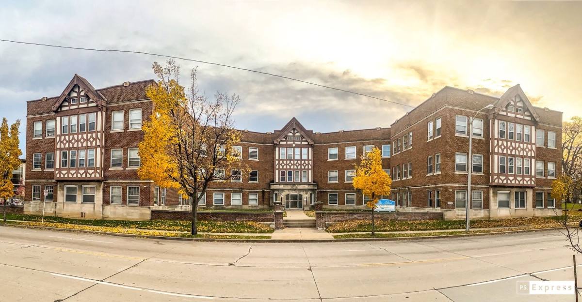 Apartment for rent at The Alden at Washington Park, 4315 W Lisbon Ave, Milwaukee, WI 53208