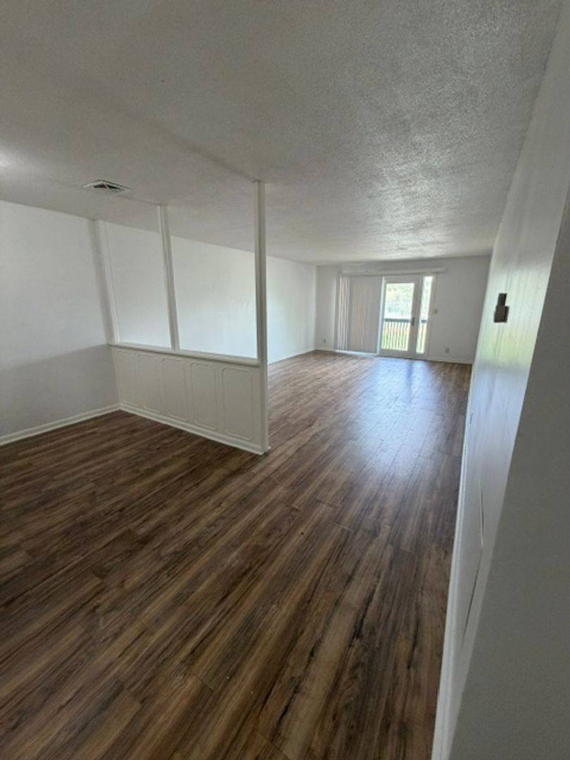 Apartment for rent at 2101 Ottawa St, Leavenworth, KS 66048