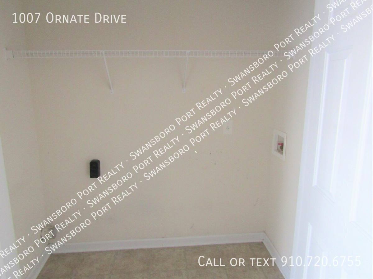 House for rent at 1007 Ornate Dr, Jacksonville, NC 28546