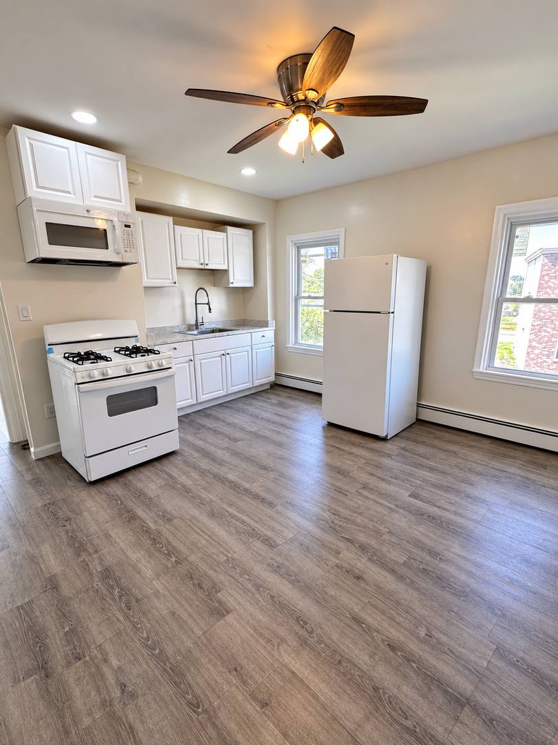Apartment for rent at 244 Fort St, East Providence, RI 02914