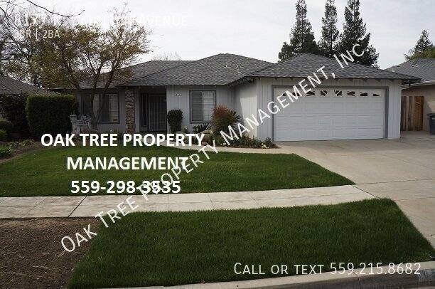 House for rent at 8177 N Callisch Ave, Fresno, CA 93720