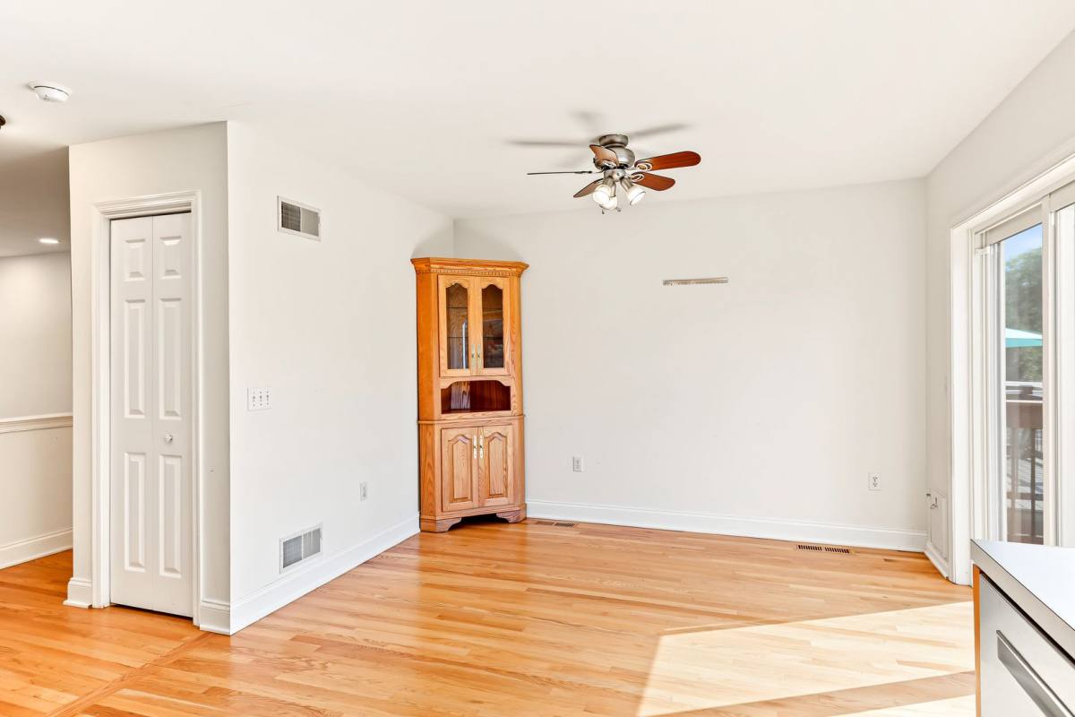 Townhouse for rent at 808 Yorkview Dr, Mechanicsburg, PA 17055