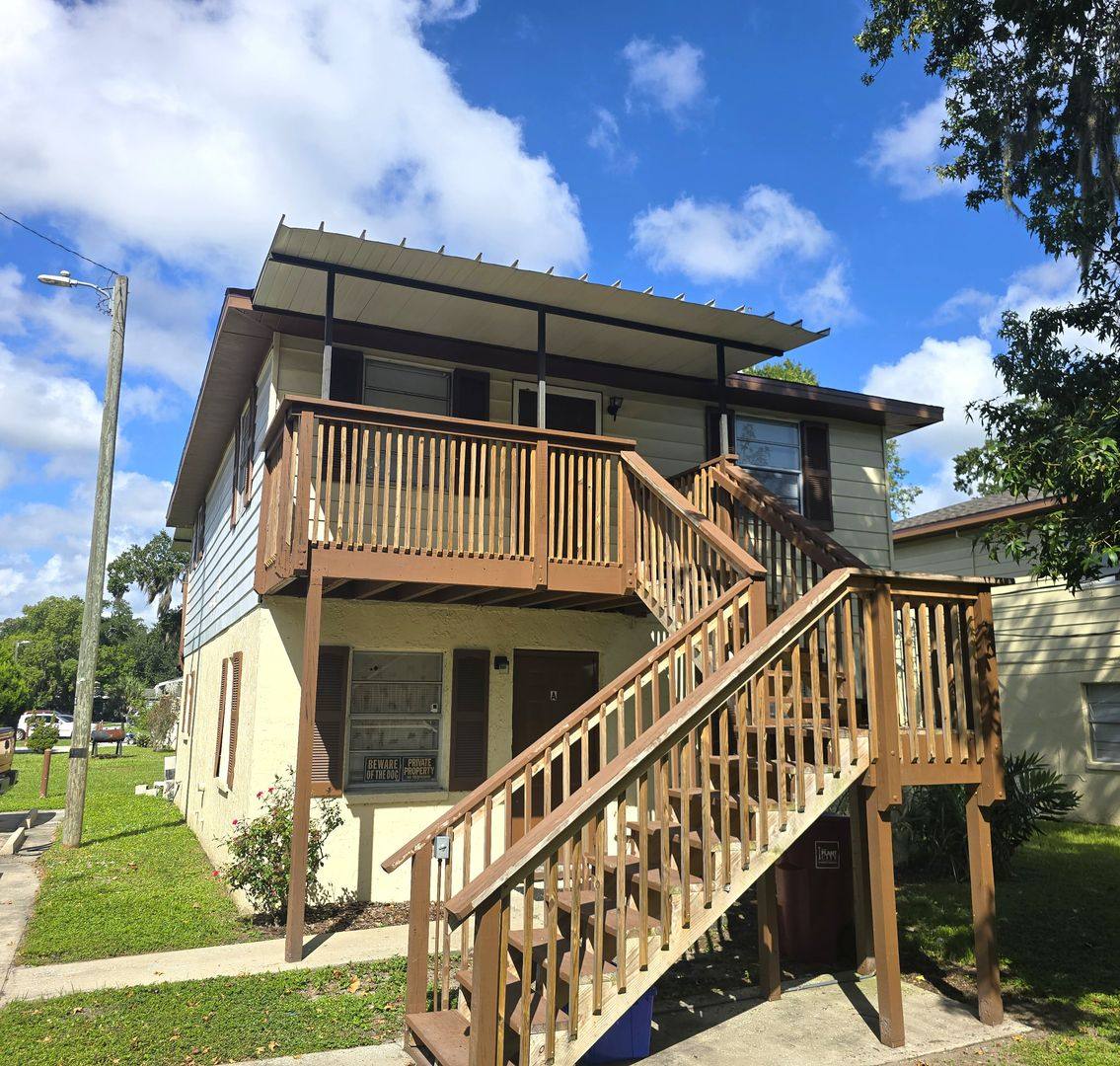 Apartment for rent at 105 Carey Ave #B, Plant City, FL 33563