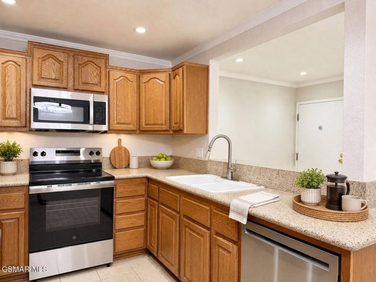 Condo for rent at 1300 Saratoga Ave #2207, Ventura, CA 93003
