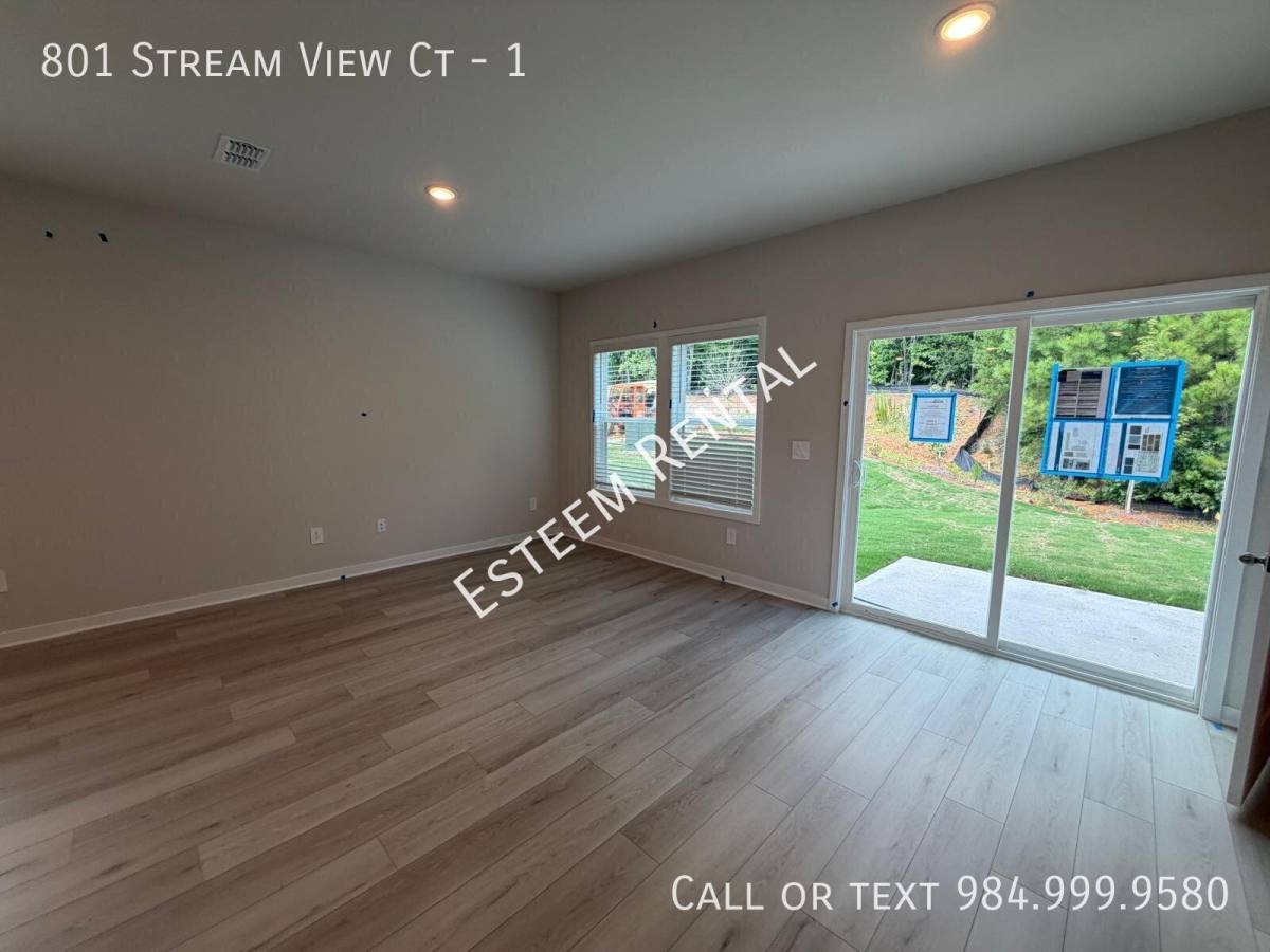Townhouse for rent at 801 Stream View Court #1, Mebane, NC 27302