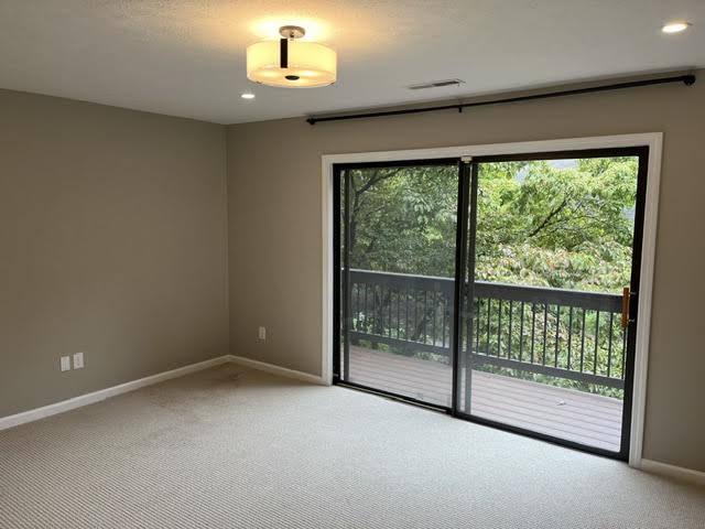 Townhouse for rent at 88 Laurelwood Circle W #10, Hendersonville, NC 28791