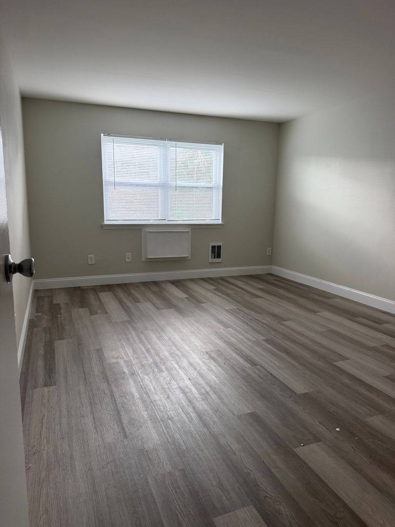 Apartment for rent at 59-00 Bel Vista Court, Lodi, NJ 07644