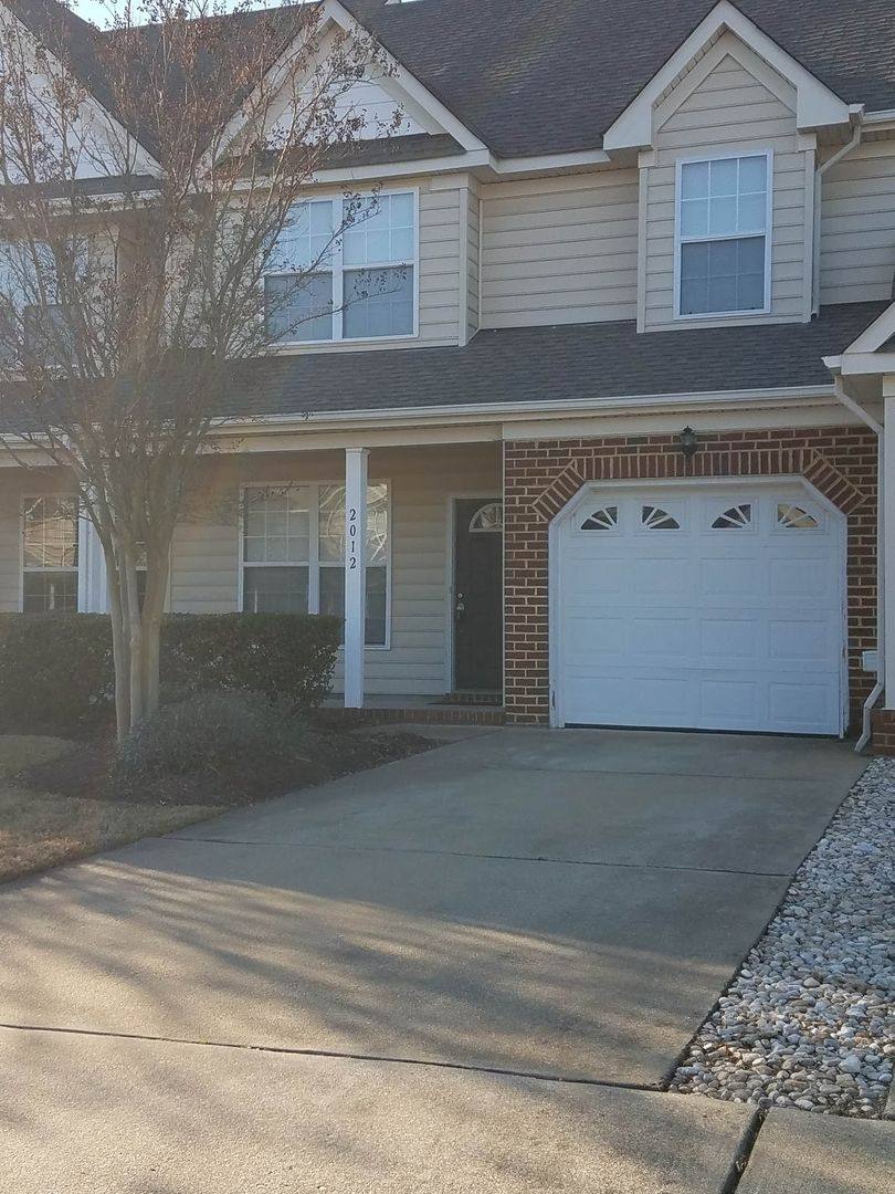 Townhouse for rent at 2012 Livingston St, Suffolk, VA 23435