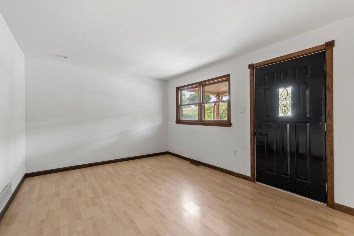 House for rent at 2889 Hickory St, Bethel Park, PA 15102
