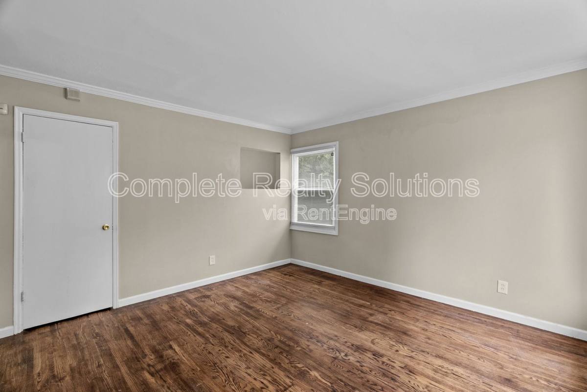 House for rent at 270 Estridge Rd, St. Louis, MO 63137