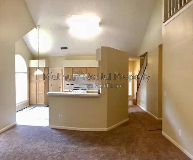 House for rent at 105 Riversong Dr, Alpharetta, GA 30022