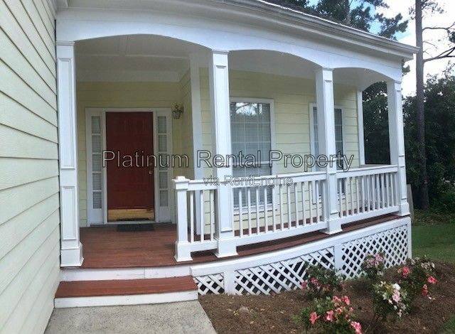 House for rent at 105 Riversong Dr, Alpharetta, GA 30022