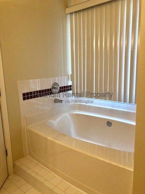 House for rent at 105 Riversong Dr, Alpharetta, GA 30022