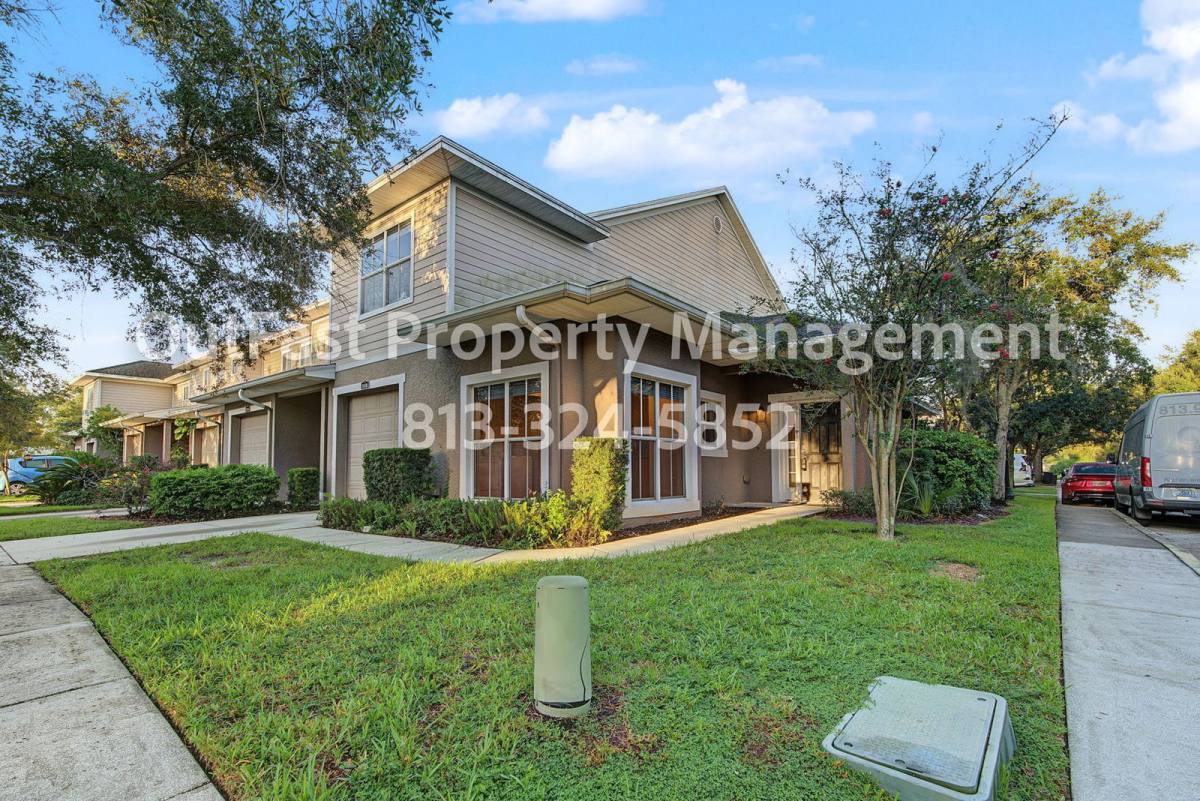 Townhouse for rent at 5918 Mayglass Dr, Tampa, FL 33610