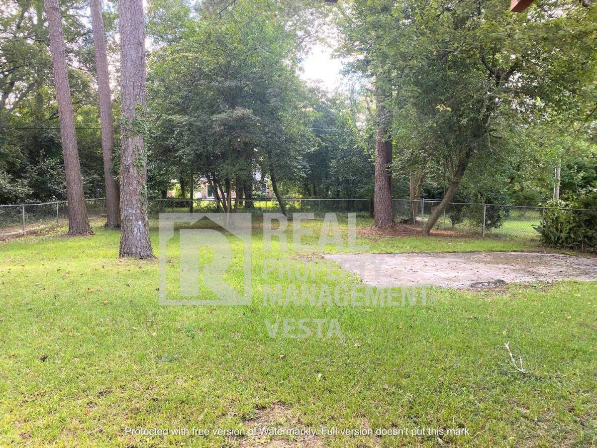 House for rent at 1349 Hillyer Ave, Macon, GA 31204