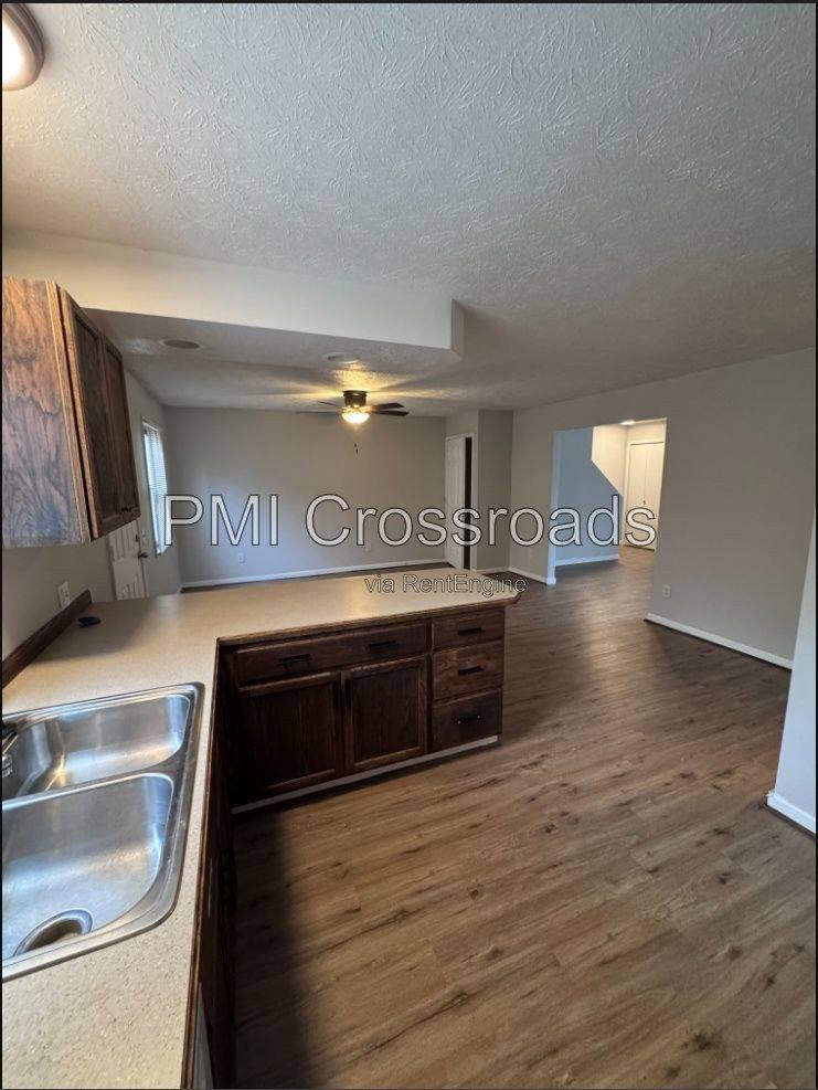Apartment for rent at 1120 Applegrove St NW, North Canton, OH 44720