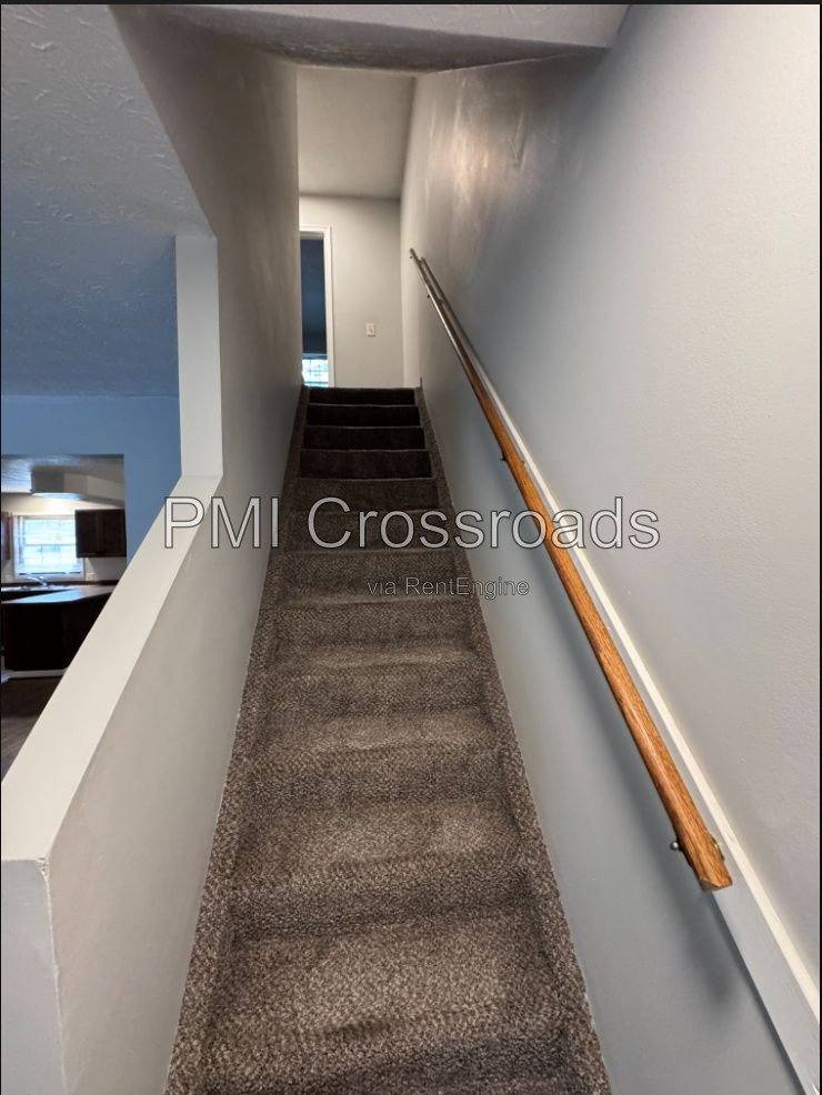 Apartment for rent at 1120 Applegrove St NW, North Canton, OH 44720