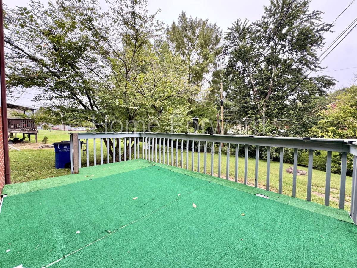 House for rent at 3118 High Ridge Dr, Lexington, KY 40517