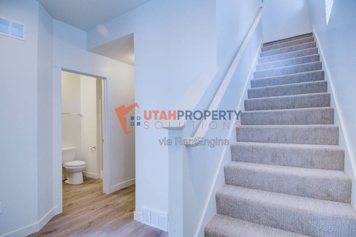 Townhouse for rent at 1029 W 400 S, American Fork, UT 84003