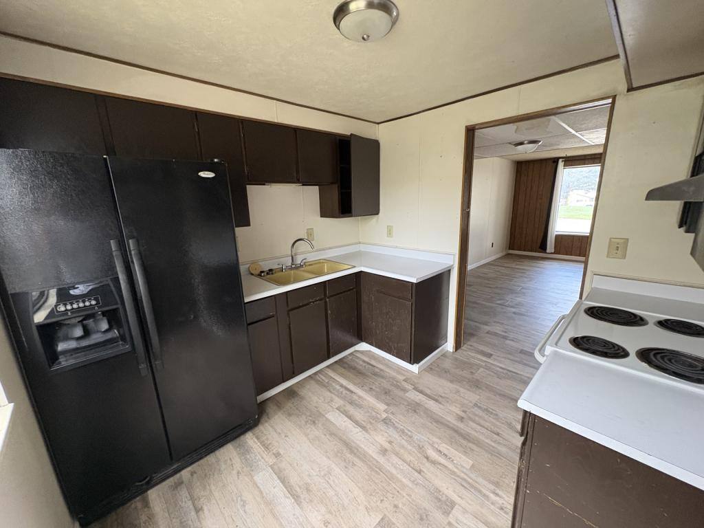 Townhouse for rent at 275 River View Dr, Green River, WY 82935