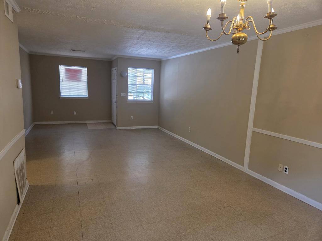 Townhouse for rent at 897 6 Oaks Circle, Norcross, GA 30093