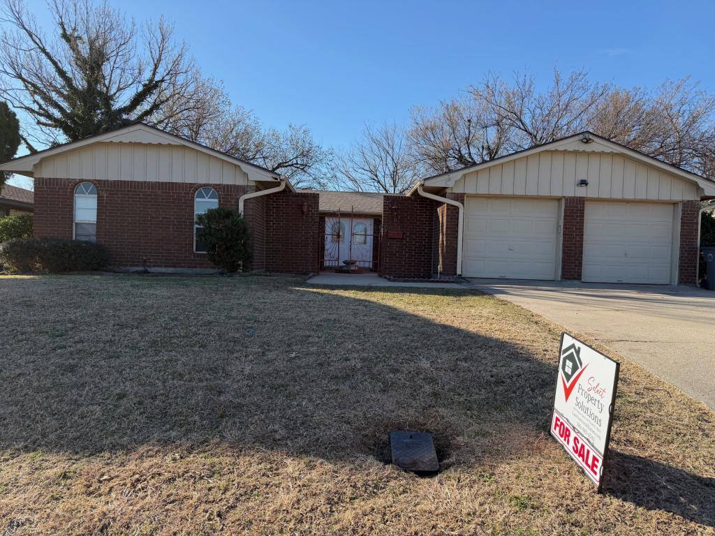 House for rent at 6936 NW Sprucewood Dr, Lawton, OK 73505