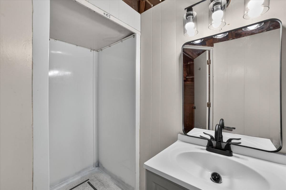 House for rent at 14112 Krems Ave, Maple Heights, OH 44137