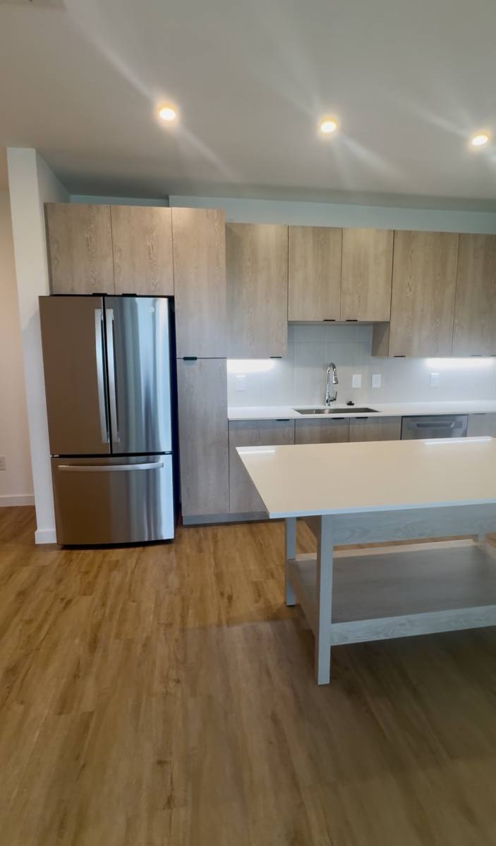 Apartment for rent at 42503 US-Highway 19 N, Tarpon Springs, FL 34689