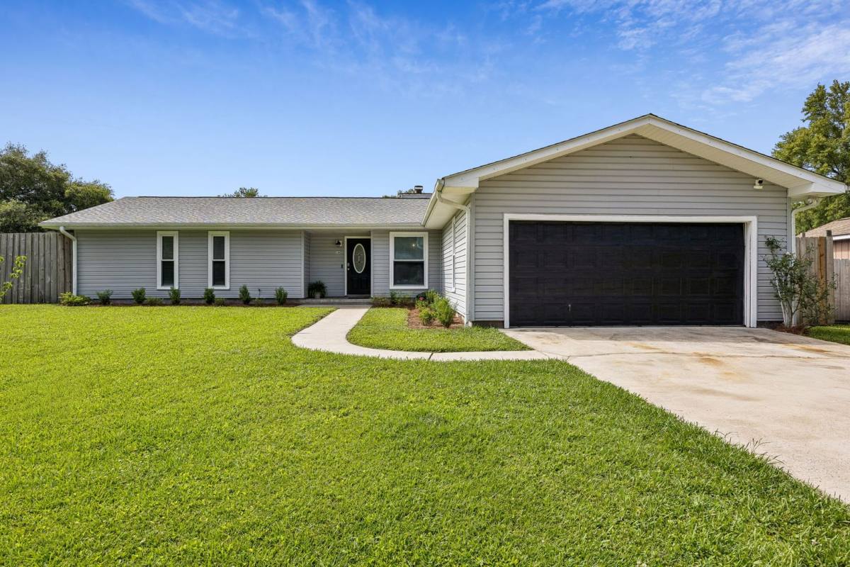 House for rent at 105 Wolfbay Circle, Kingsland, GA 31548
