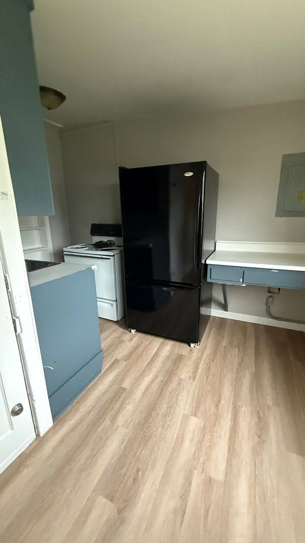 Apartment for rent at 1831 N C St, Elwood, IN 46036