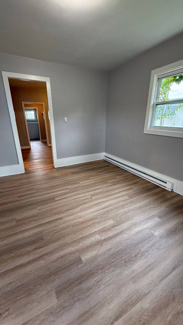 Apartment for rent at 1831 N C St, Elwood, IN 46036