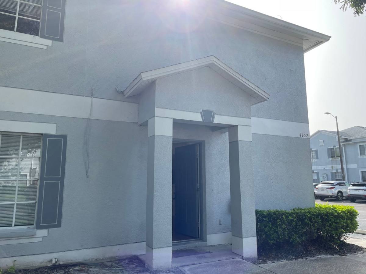 Townhouse for rent at 4102 Waterside Island Court, Tampa, FL 33617