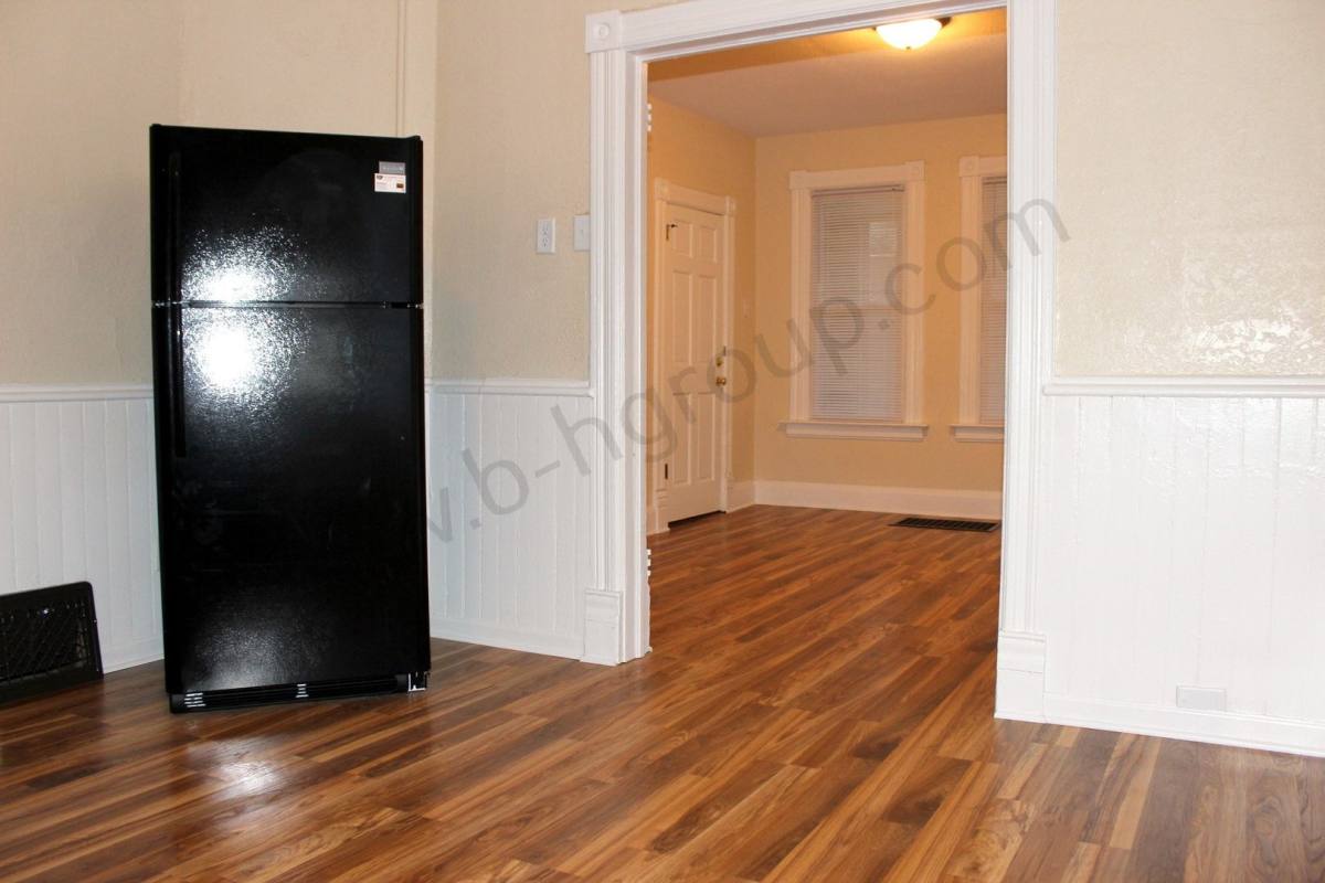 Apartment for rent at 4828 16th Ave, Kenosha, WI 53140